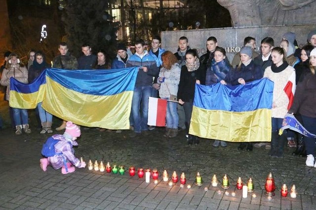 Ponad 60 Ukraińców spotkało się dziś na Krakowskiej w Opolu.