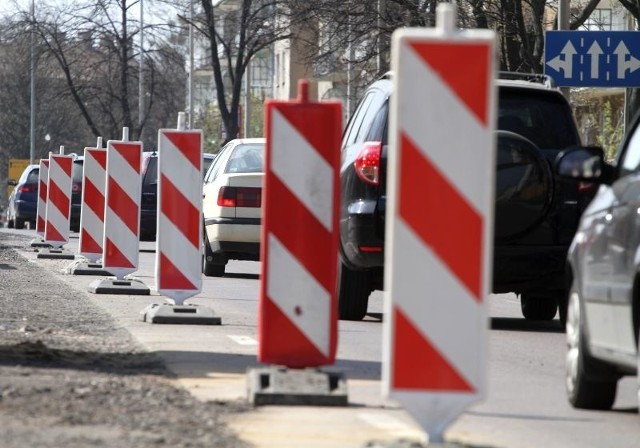 W nocy z środy na czwartek zmieni się organizacja ruchu na al. Piłsudskiego.