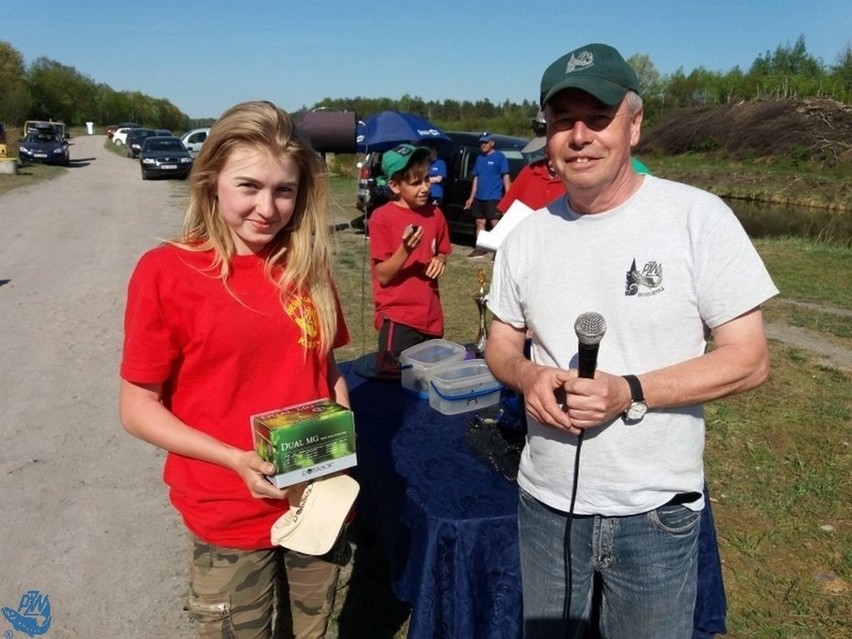 Zawody wędkarskie na kanale Azotowy w Kędzierzynie-Koźlu.