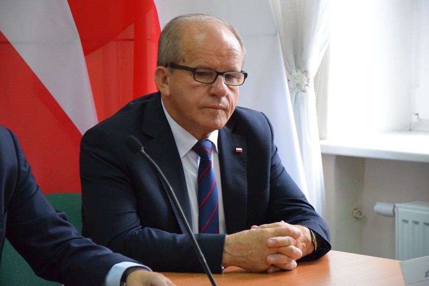 Minister inwestycji i rozwoju we Włocławku: „Bydgoszcz i Toruń to lokomotywy, które nie napędzają całego regionu” [zdjęcia]