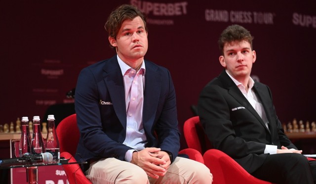 Arsymistrzowie szachowi Norweg Magnus Carlsen i Polak Jan-Krzysztof Duda