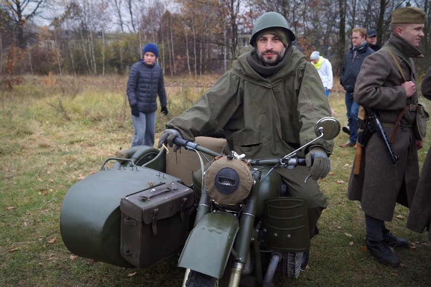 Jak Sowieci zajmowali Katowice: Rekonstrukcja historyczna na Kolejarzu [ZDJĘCIA]