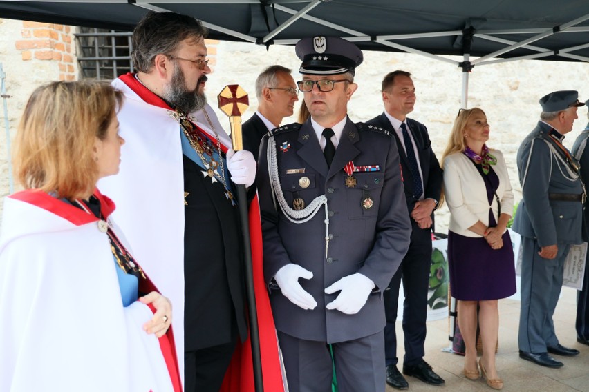 Lubelskie Bractwo Kurkowe obchodziło swoje święto na dziedzińcu Zamku w Lublinie. Zdjęcia