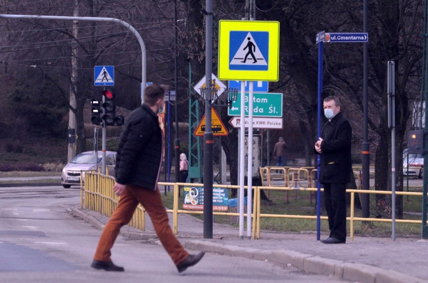 Rząd zaostrzył rygory epidemiczne w całym kraju. Czy...