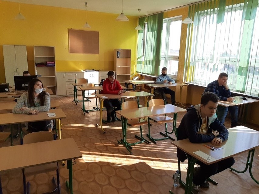 W Szkole Podstawowej nr 1 w Sandomierzu do egzaminu...