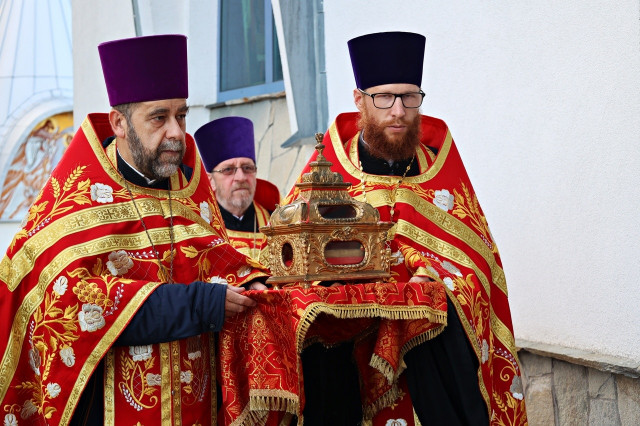  Relikwie Krzyża Pańskiego w białostockiej parafii św. Jerzego 