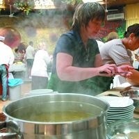 W tym roku po raz pierwszy w szranki stanęły podlaskie restauracje, by na miejscu w ciągu godziny przyrządzić tradycyjne dania