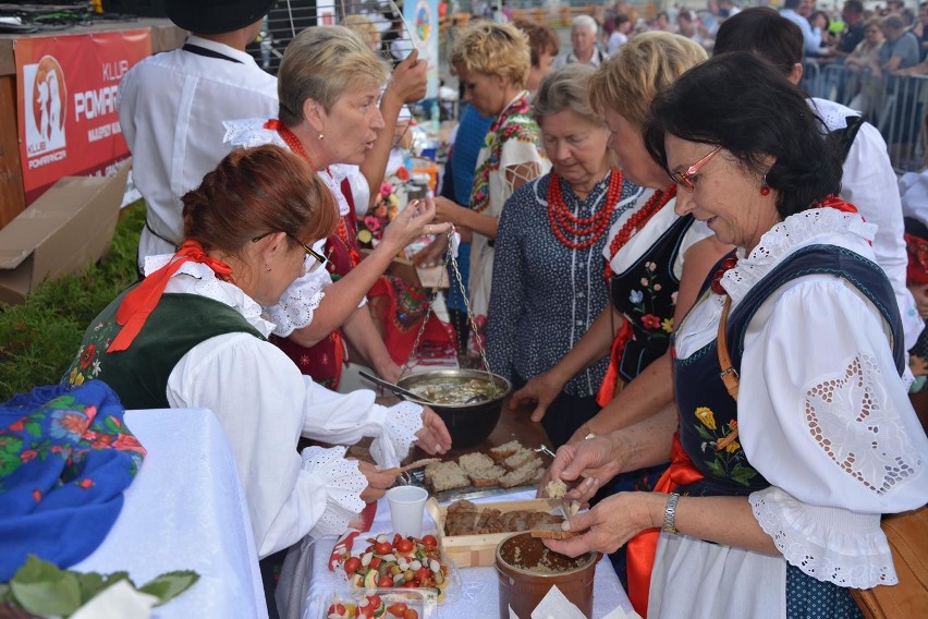 Światowy Festiwal Kwaśnicy 2016. Kulinarny pojedynek wójtów [ZDJĘCIA]