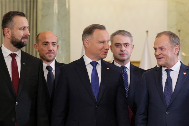 Wśród zaproszonych na posiedzenie RBN są m.in. Donald Tusk, Szymon Hołownia, Borys Budka, czy Władysław Kosiniak-Kamysz