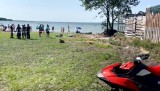 Nowe Guty. Rozpędzony skuter wjechał między plażowiczów