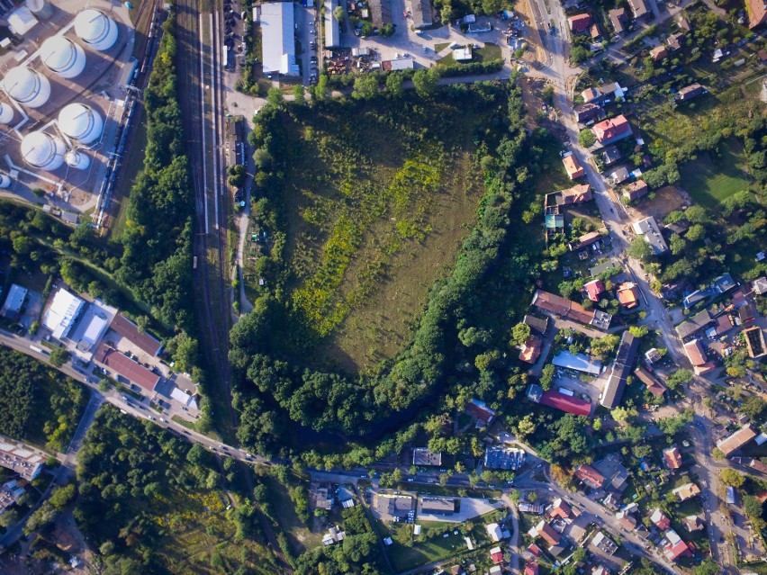 Mieszkańcy chcą odnowić przedwojenny park na Swojczycach