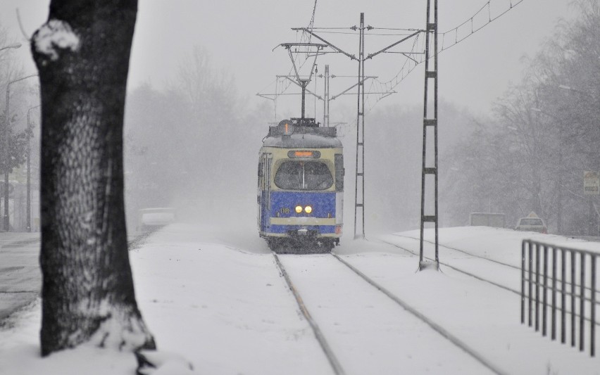 Kraków. Mieszkańcy narzekają na zimno w tramwajach. Jest reakcja MPK