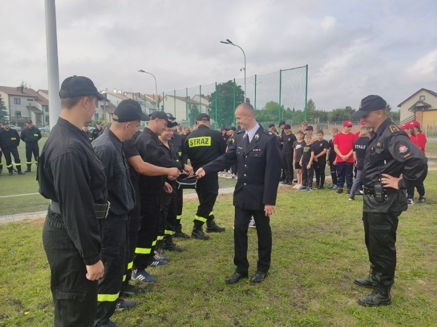 Trzy razy Sobótka! Nie było mocniejszych na Gminnych Zawodach Sportowo- Pożarniczych w gminie Ożarów