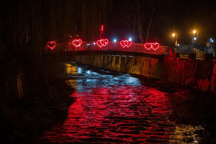 Walentynkowy mostek w Bielsku-Białej....