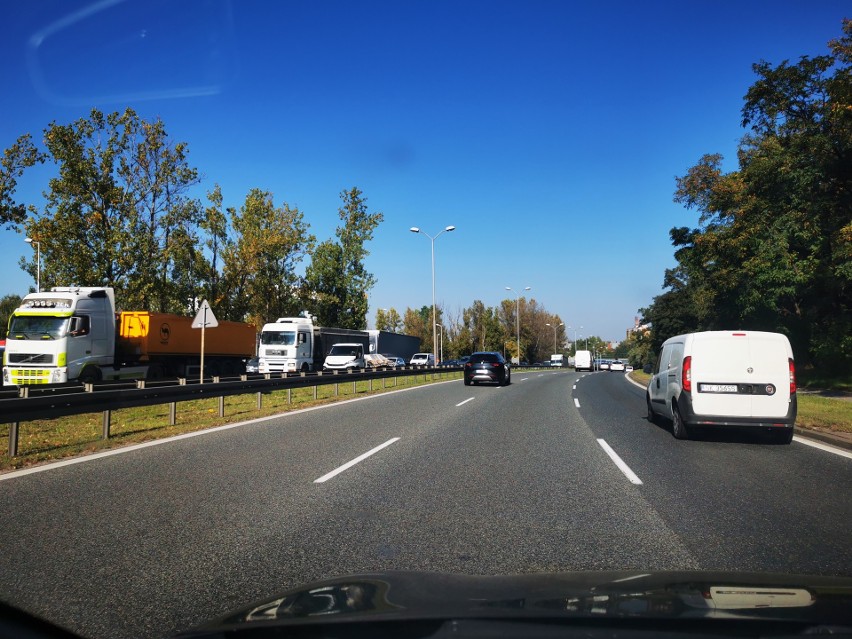 Trasa DK 86 Sosnowiec - Katowice zablokowana przez kolejny dzień remontu między węzłami Bagienna i Murckowska