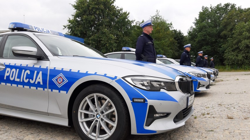 Dolnośląska policja otrzymała nowe samochody. Zobacz jakie!