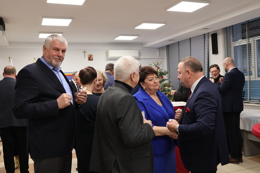Spotkanie opłatkowe Radnych Powiatu Białostockiego, dyrektorów jednostek i wydziałów oraz szefów instytucji współpracujących 