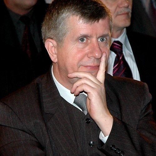 Michał Jach był posłem przez dwa lata, do jesieni 2007 roku. Wtedy skrócona została kadencja Sejmu. W ostatnich wyborach nie wszedł do parlamentu.