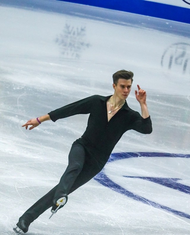 Władimir Samojłow po pierwszej części rywalizacji solistów zajmuje szóste miejsce.