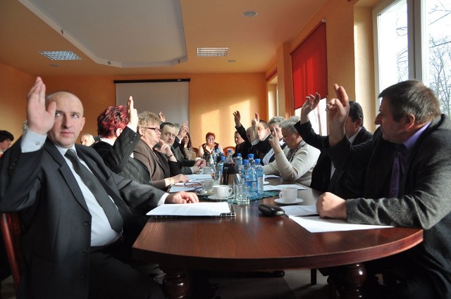 Rada Gminy Grzmiąca jednomyślnie sprzeciwiała się oderwaniu od niej sołectwa Krosino. 