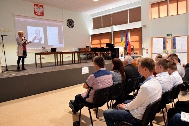 Polsko - Ukraińskie Laboratorium Zawodów, projekt CKZiU Elektryk i w Nowej Soli i Wyższej Zawodowej Uczelni z Iwanofrankowska na Ukrainie