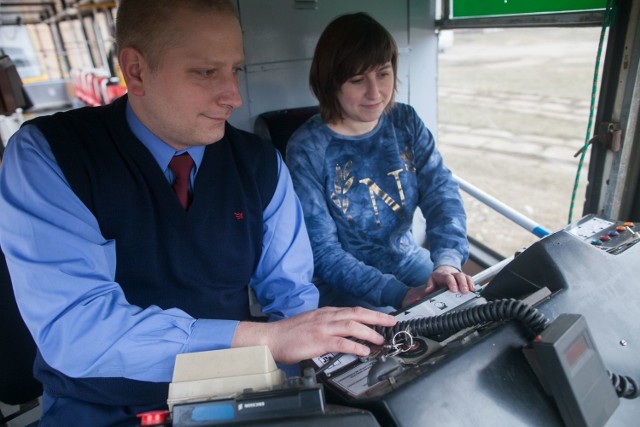 Pani Joanna pracowała jako sprzedawczyni. Postanowiła się przekwalifikować ze względu na zarobKi w MPK i stabilność pracy