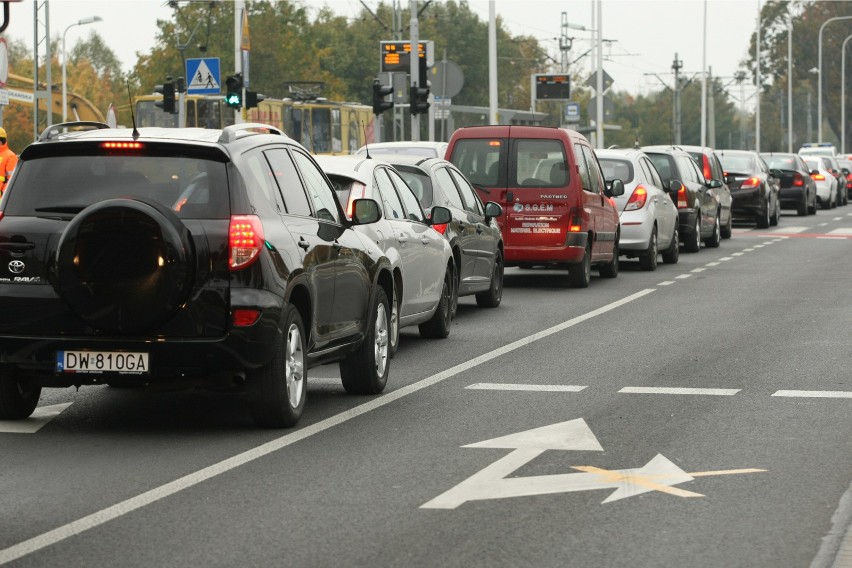 Trzymają się za wszelką cenę lewej strony, choć wcale nie...