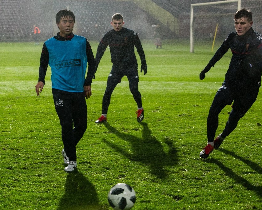 Trening Pogoni Szczecin na płycie głównej stadionu przy...