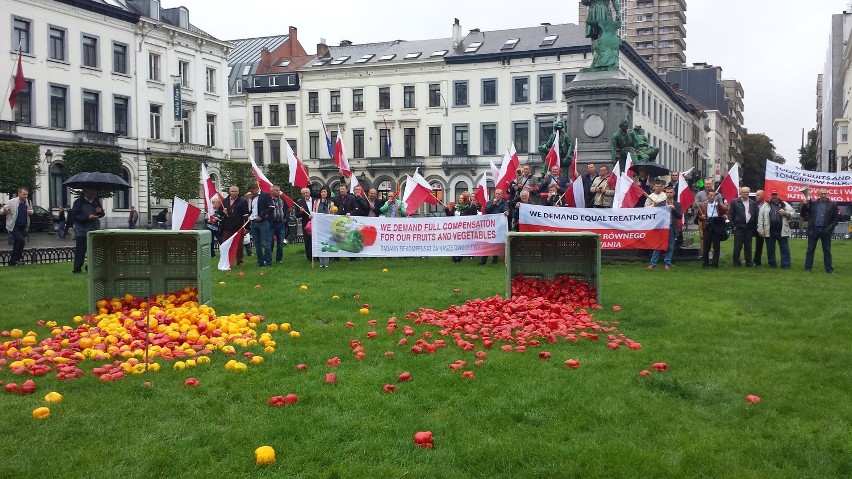 Polscy rolnicy, w tym także z gminy Klwów, bronili swoich...