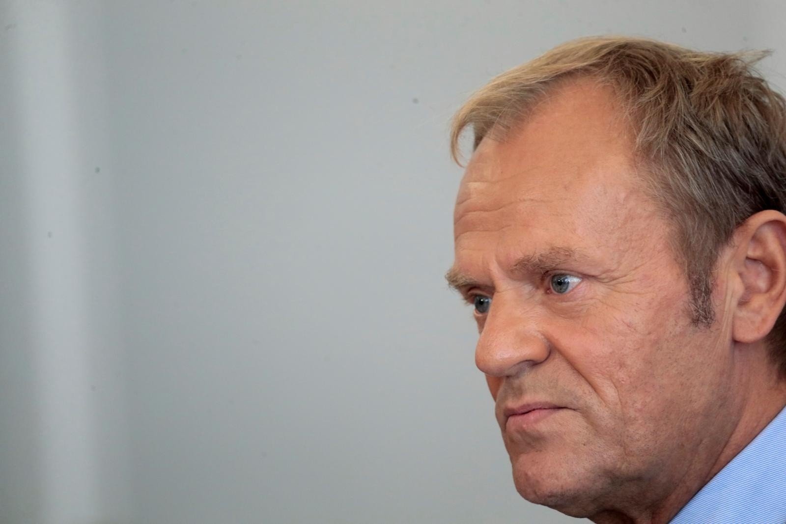 Donald Tusk Wzywa Jaros awa Kaczy skiego Do Debaty Wyjd Ze Swojej