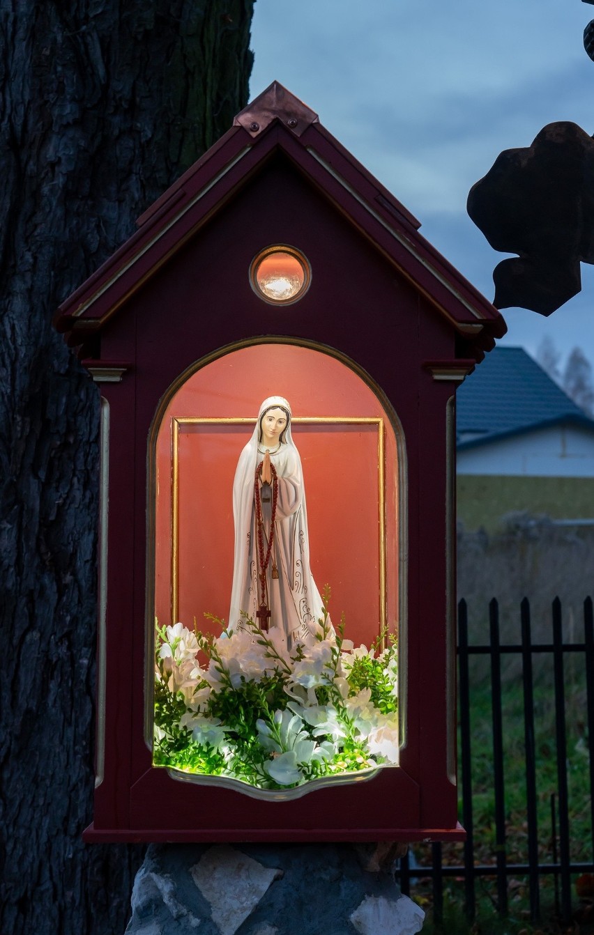 Poświęcenie kapliczki Matki Bożej Fatimskiej w Garlicy...