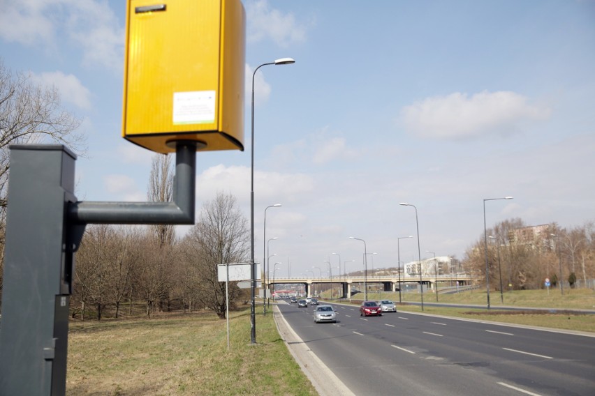 Oto fotoradary, które robią najwięcej zdjęć w województwie...