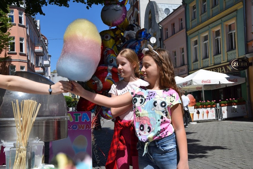 W poniedziałek na zielonogórskim deptaku zrobiło i się...