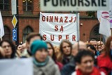 Bydgoszcz. Nauczyciele protestowali przeciwko nowej reformie [ZDJĘCIA]