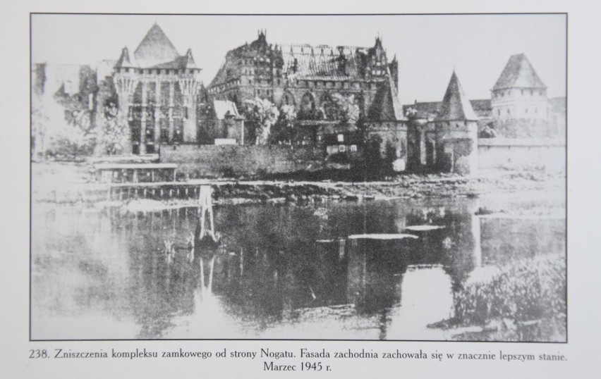 Zamek w Malborku po zniszczeniach wojennych