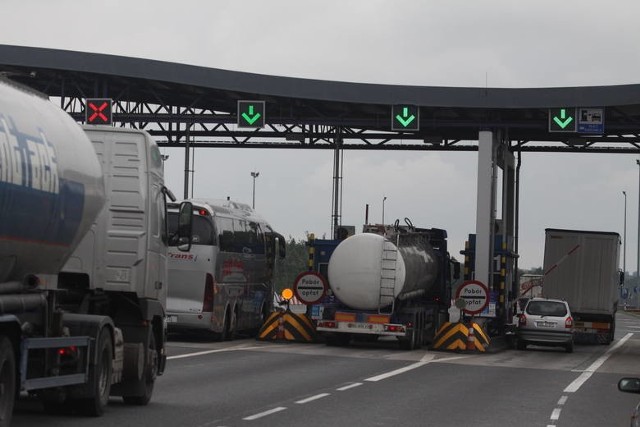 Podwyżki opłat za przejazd autostradą A4 Katowice-Kraków stają się faktem. Obowiązują od 1 marca