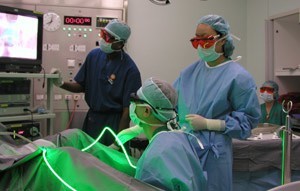 Pionierska operacja zielonym laserem