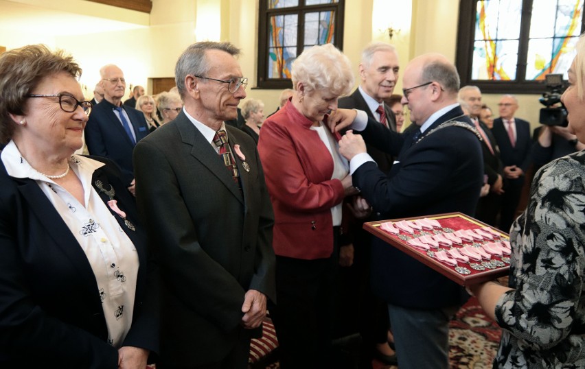 Pary z Grudziądza świętują Złote Gody. Prezydent Glamowski: - Jesteście strażnikami tego co najważniejsze: rodziny. Zdjęcia