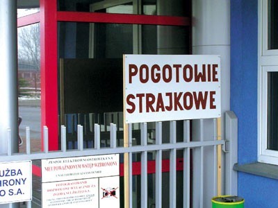 Brama wejściowa do elektrowni w Ostrołęce