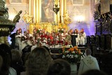 Piękny koncert uwielbienia w opatowskiej kolegiacie świętego Marcina zakończył oktawę Bożego Ciała. Wystąpiła schola parafialna