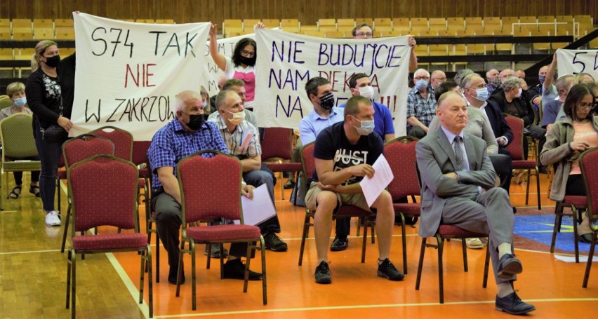 Tarnobrzeg. Droga ekspresowa budzi emocje. Mieszkańcy osiedli protestują: Nie budujcie nam piekła na ziemi! [ZDJĘCIA]