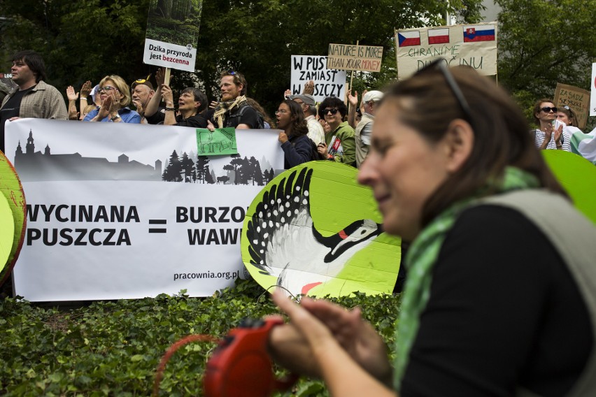 Sesja UNESCO odbyła się w cieniu protestów