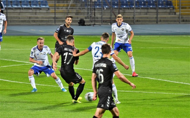 Stal Mielec - Górnik Zabrze 0:2. Górnik Zabrze pokazał swoją wyższość w MielcuZobacz kolejne zdjęcia. Przesuwaj zdjęcia w prawo - naciśnij strzałkę lub przycisk NASTĘPNE