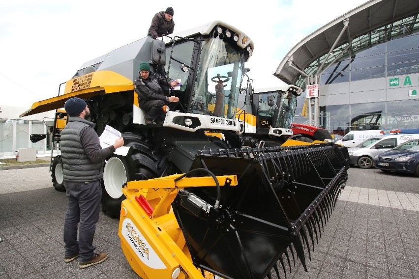 AGROTECH 2017 w Kielcach gotowy na otwarcie. W piątek start 