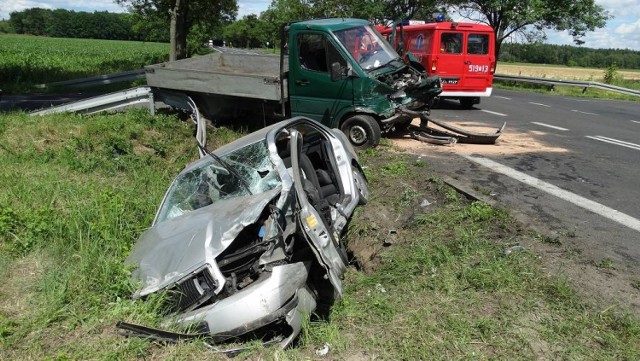 Wypadek na K-92 w gminie Lwówek: Trzy osoby ranne