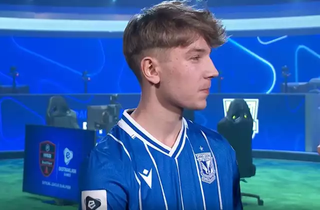 Kacper "Furman" Furmanek z Wielkopolski, reprezentujący Lecha Poznań na konsoli Xbox One w grze FIFA 20, jest tej zimy najlepszym zawodnikiem.