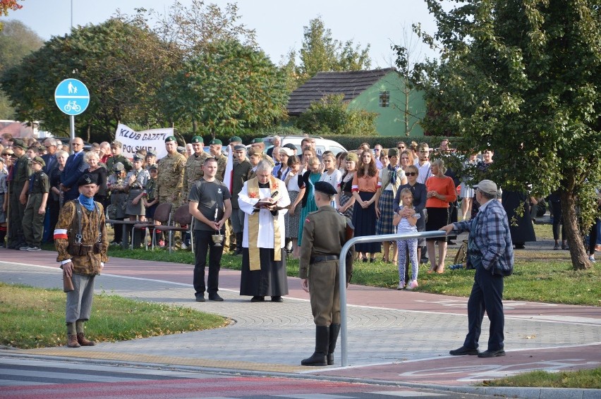 Rondo na os. Piastów zyskało nazwę Batalionu Zośka [FOTO]