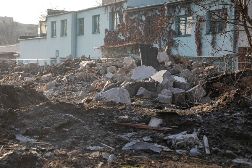 Kraków. Rozpoczęły się wyburzenia na terenie Wesołej [ZDJĘCIA]