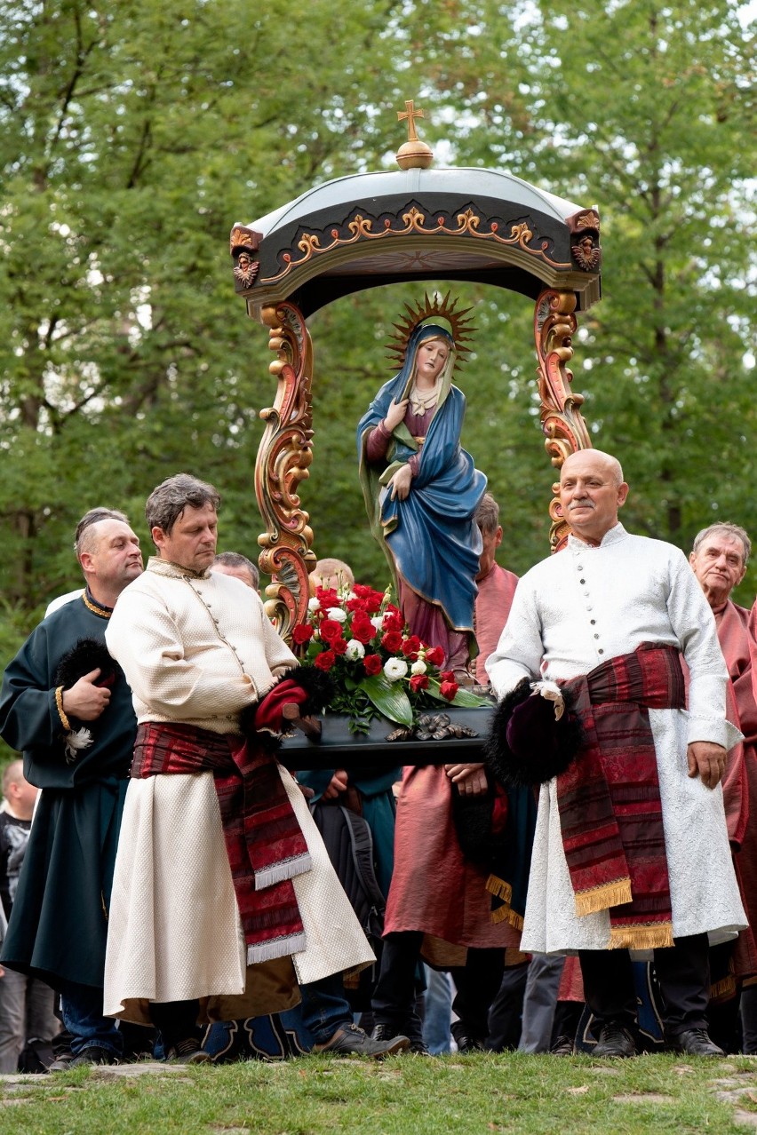 Uroczystości inaugurujące Wielki Odpust Kalwaryjski ku czci...