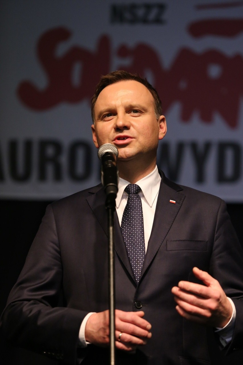 Prezydent Duda w Jaworznie u górników na karczmie piwnej